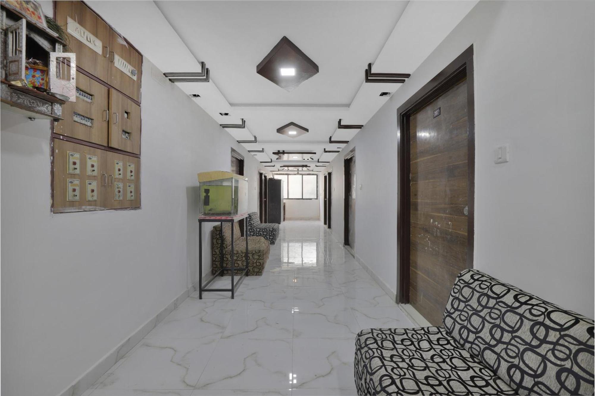 Hotel O Rudra Palace Ahmedabad Eksteriør billede